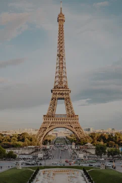 Attraction Eiffel Tower